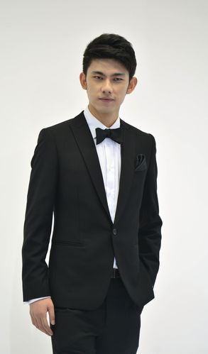 汤桓威 包装与印刷设计负责人